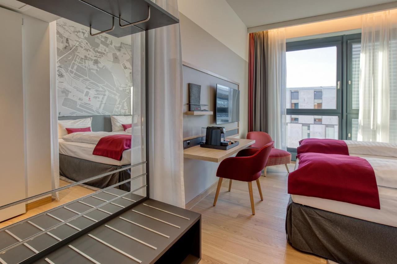 Intercityhotel Berlin Airport Ber Terminal 1 & 2 Schoenefeld Luaran gambar Room at the hotel